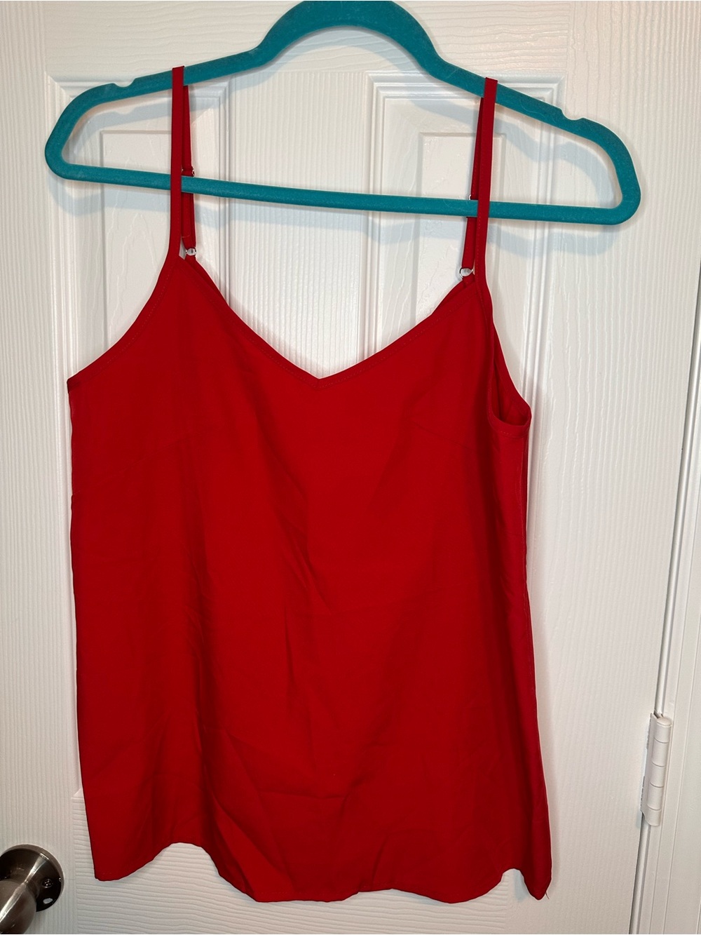 SHEIN Red V-Neck Spaghetti Strap Camisole